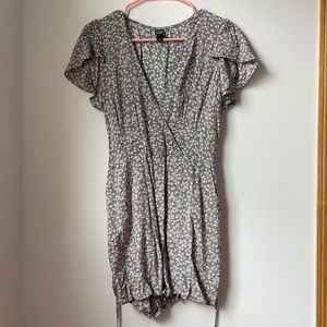 green flower romper size xs